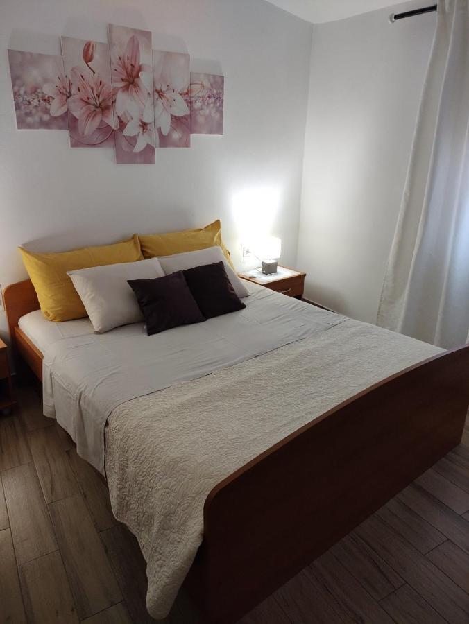 Licul Apartment Rovinj Buitenkant foto